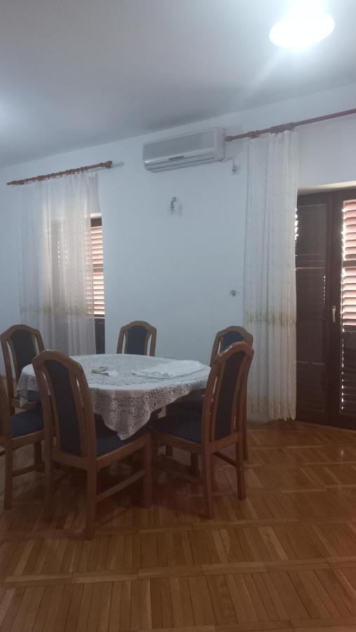 Apartments Vukasovic Котор Екстериор снимка