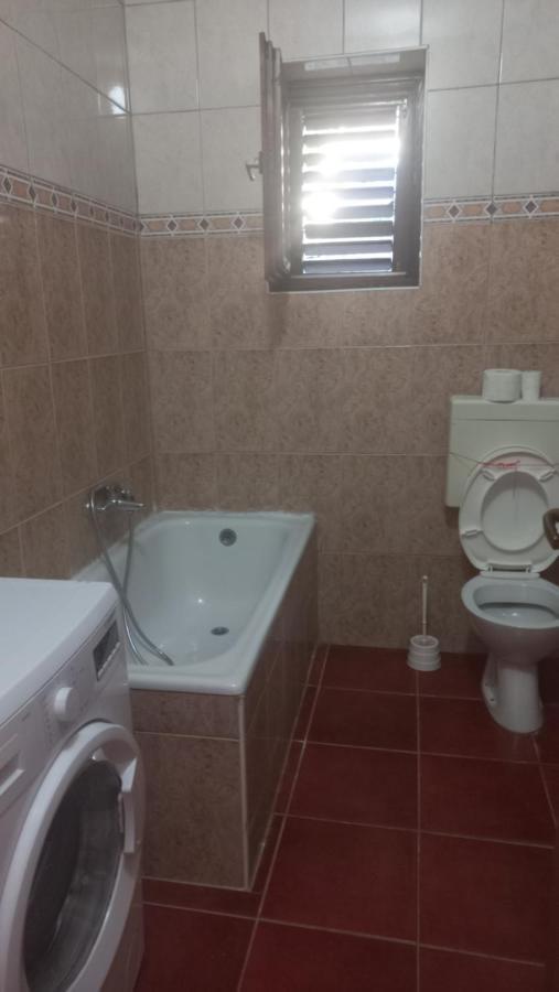 Apartments Vukasovic Котор Екстериор снимка